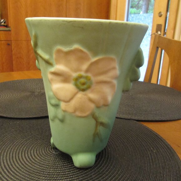 Antique WELLER 7 1/2 " tall vase turquoise green white wild rose footed signed - Picture 1 of 10